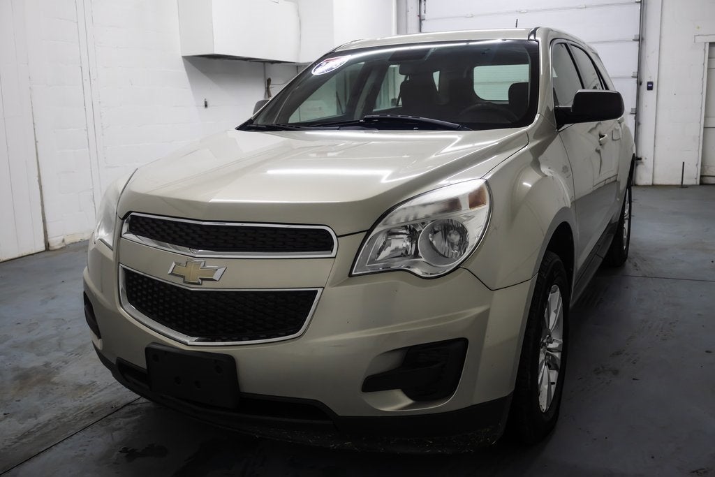 Used 2015 Chevrolet Equinox LS with VIN 2GNFLEEK5F6275105 for sale in Hamler, OH
